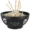 Unheimliche Bonbonschüssel Mit Sich Bewegender Knochenhand -Karnevalskostüme Herren Verkäufe creppy bonbonschuessel mit skeletthand creppy candy bowl with moving skeleton hand halloween deko 54123 01
