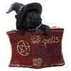 Schwarzes Hexenkätzchen Mit Rotem Zauberbuch 8,2cm -Karnevalskostüme Herren Verkäufe schwarze hexenkatze mit rotem zauberbuch black witchs cat familiar with red grimoire gothic deko und figuren 52417